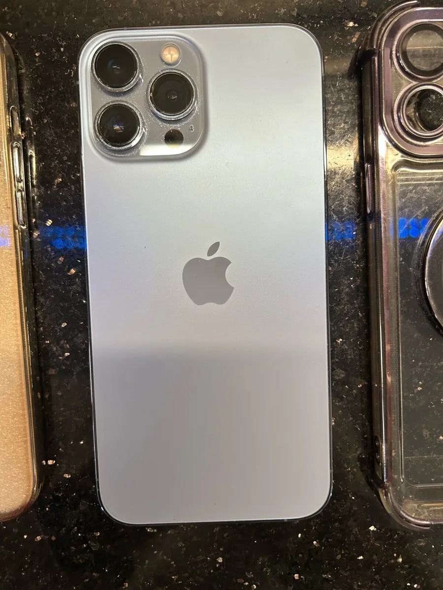 I phone 13 pro max - Image 4