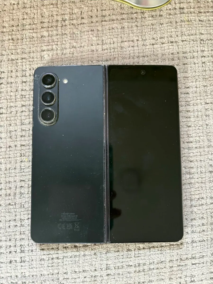 Samsung z fold 5 512gb - Image 3