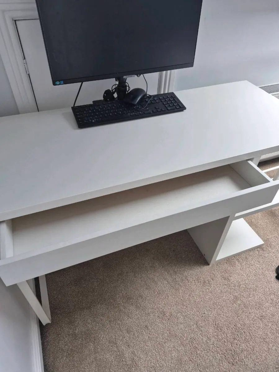White Ikea desk - Image 1