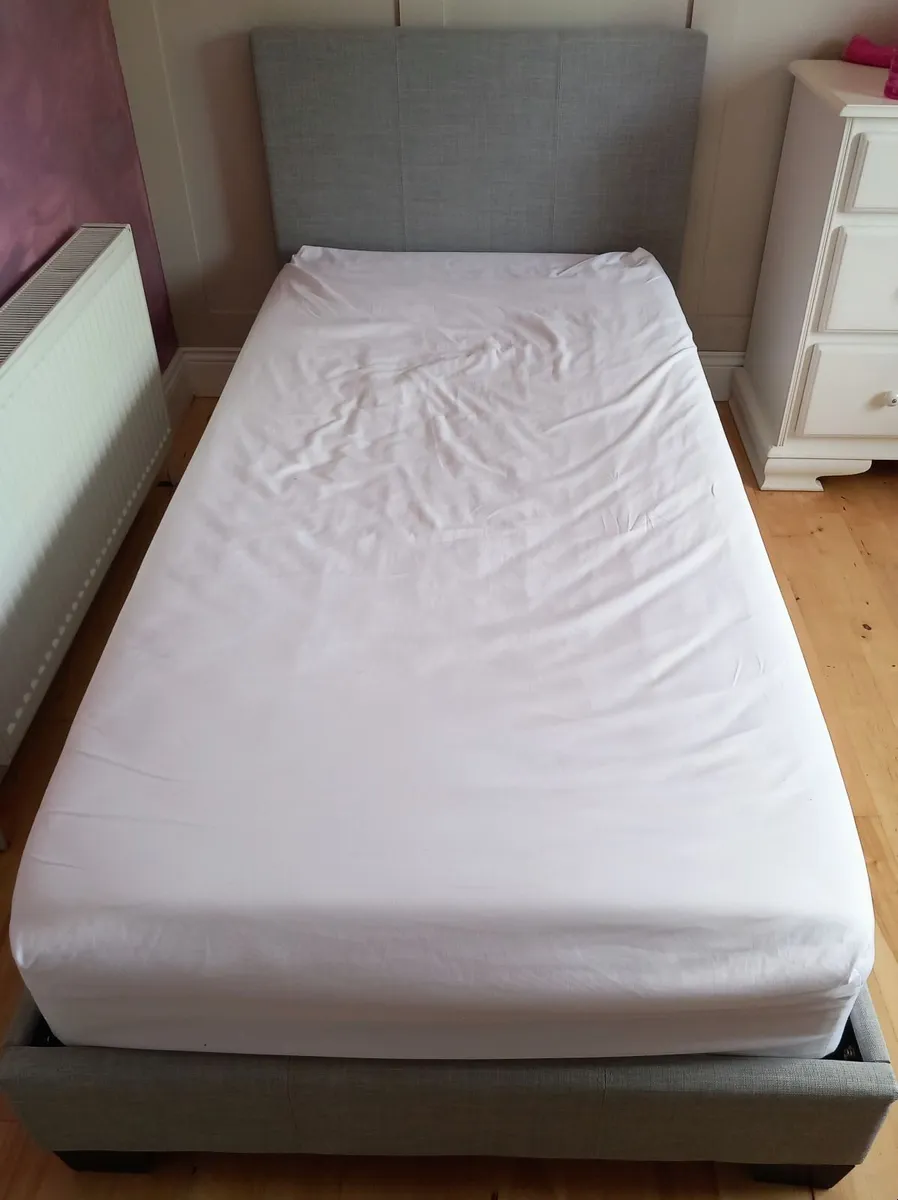 Riley grey fabric single bed frame - Image 2
