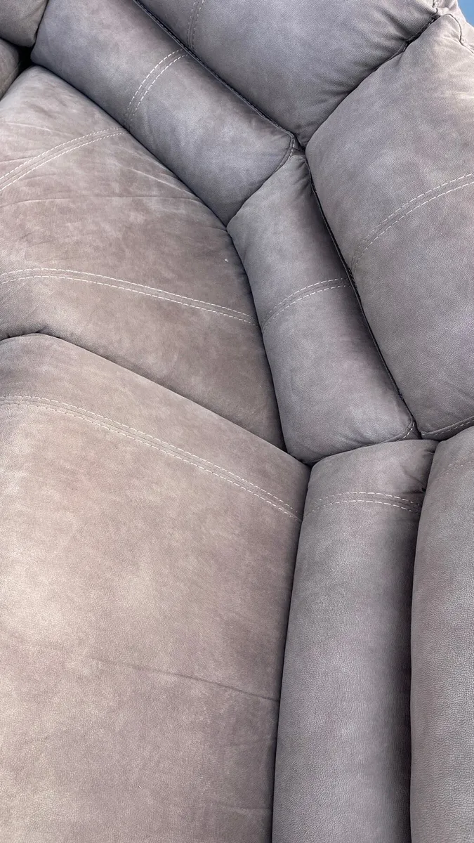 Ez living Recliner corner sofa - Image 3