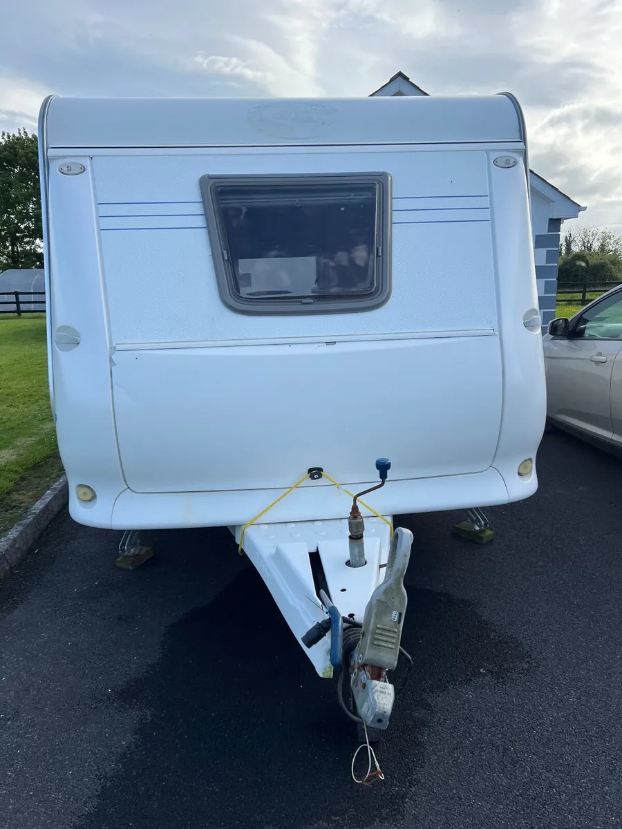 Caravan - Image 1