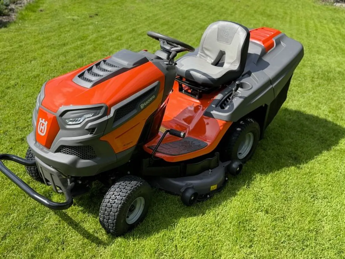 Husqvarna TC242TX Ride-On Mower as new only 15 hours - Image 2