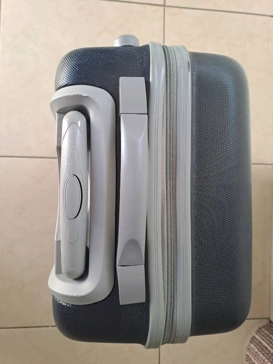 Cabin case - Image 3