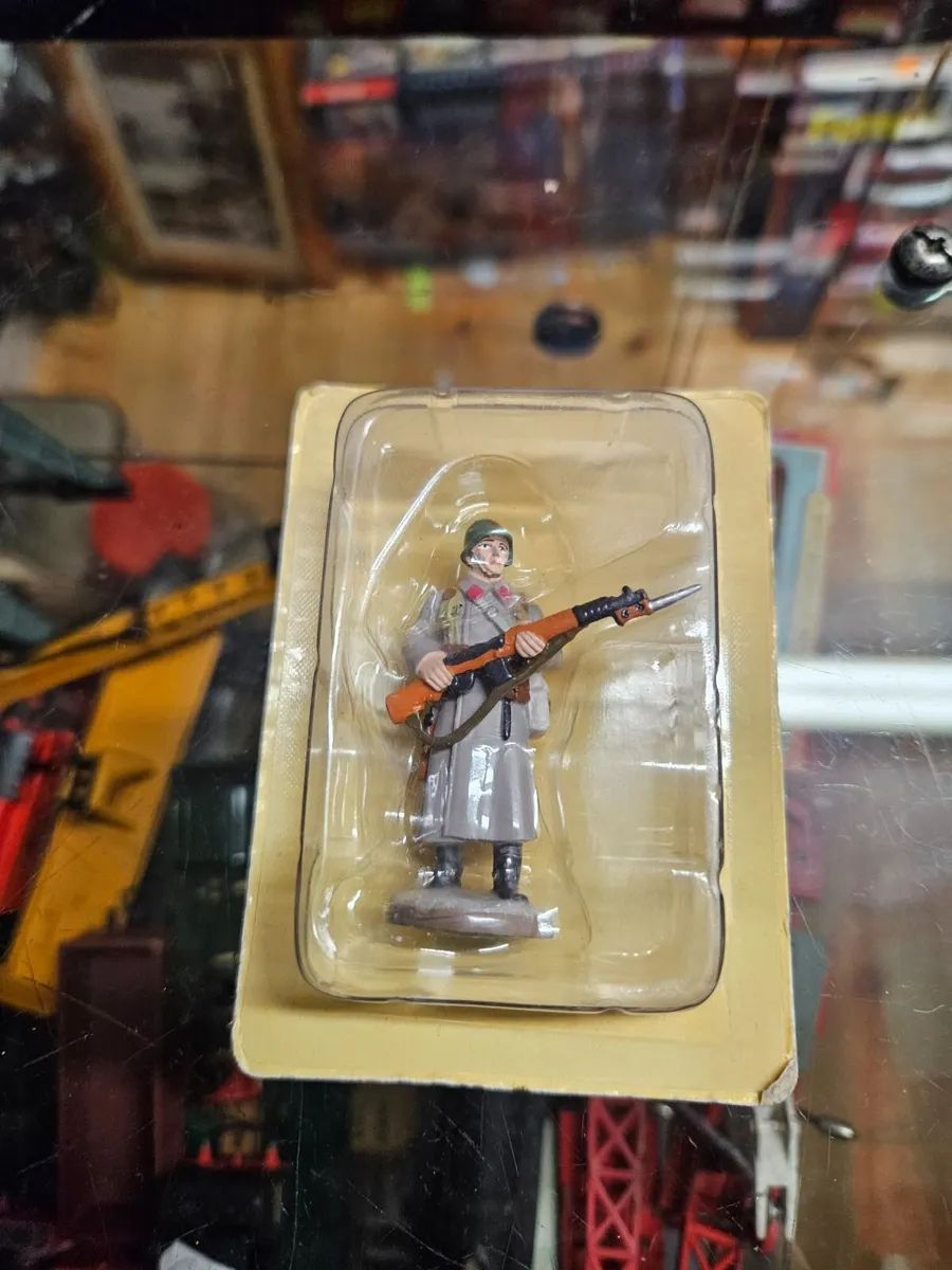 Britain's Del Prado Russian Soldier - Image 3