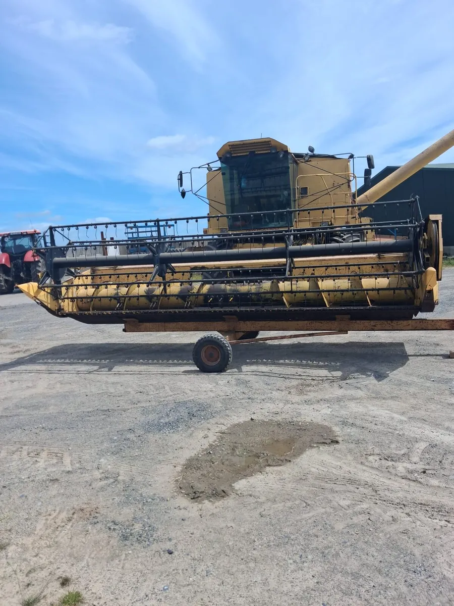 New Holland TX36 - Image 2