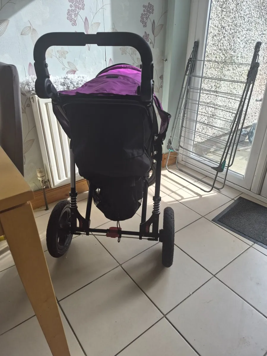 Out and about buggy - Image 2