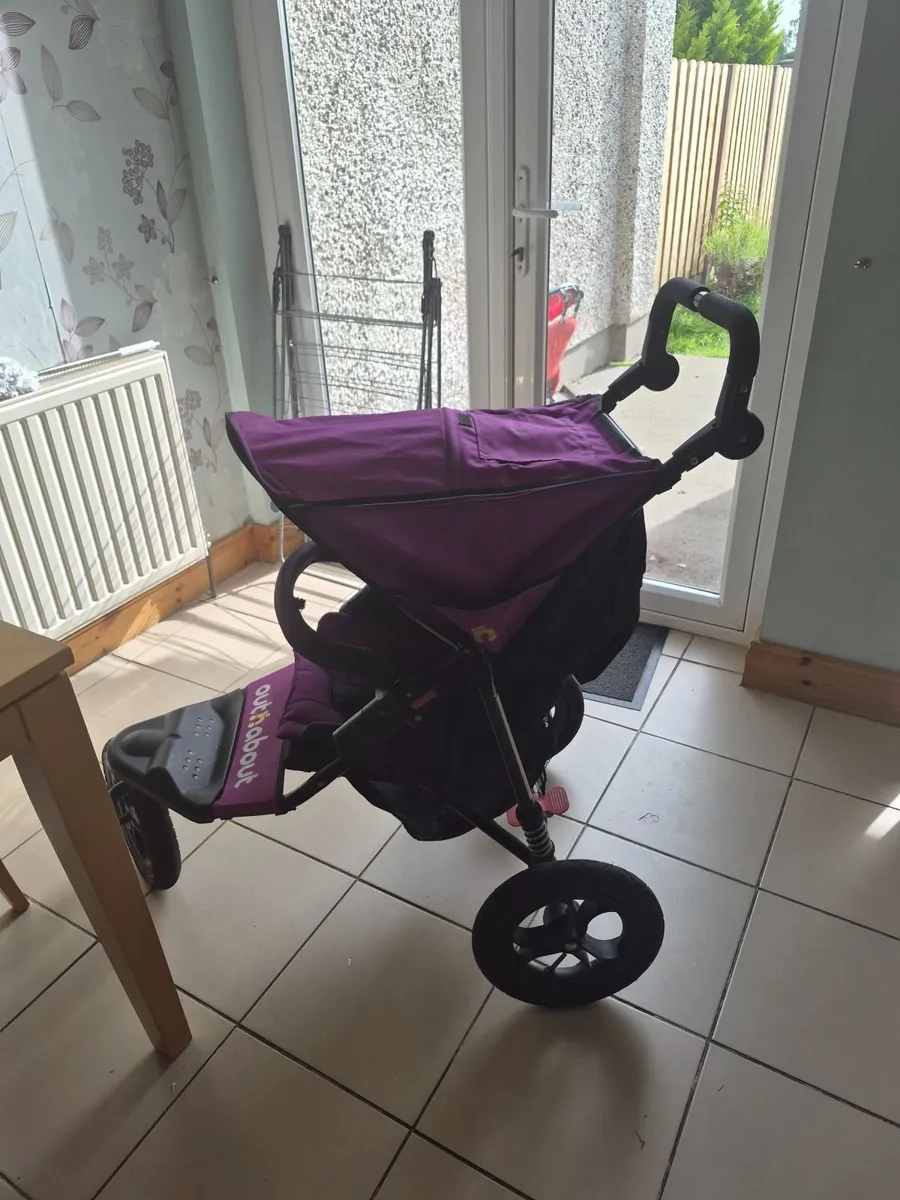 Out and about buggy - Image 3