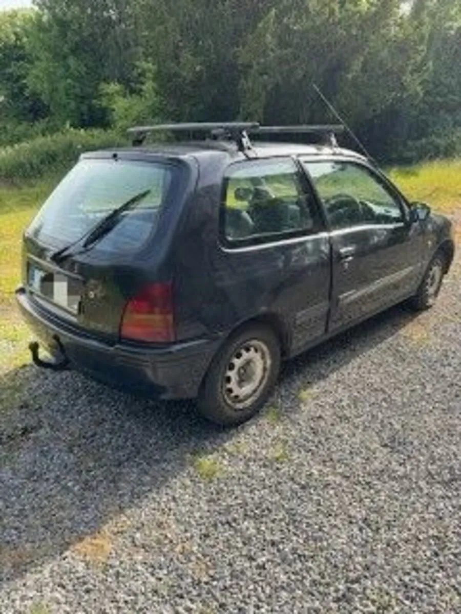 Toyota Starlet 1998 - Image 4