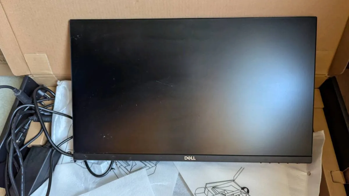 Dell P2219H 22" Full HD Monitors - Image 1
