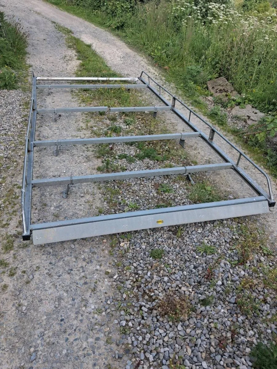 Roof rack - Image 1