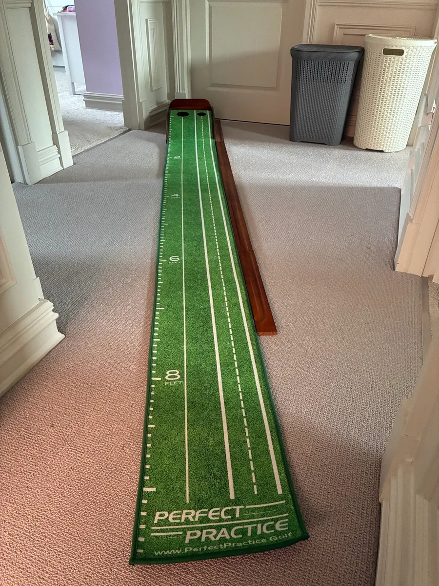 Perfect Practise putting mat - Image 1