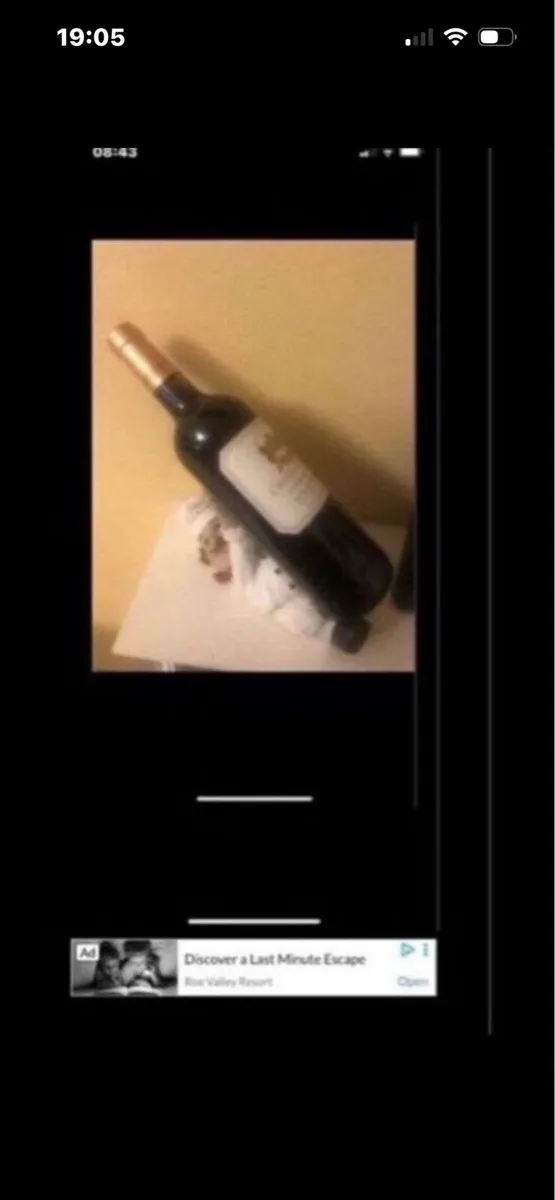 Chef Sine Bottle Holder - Image 1