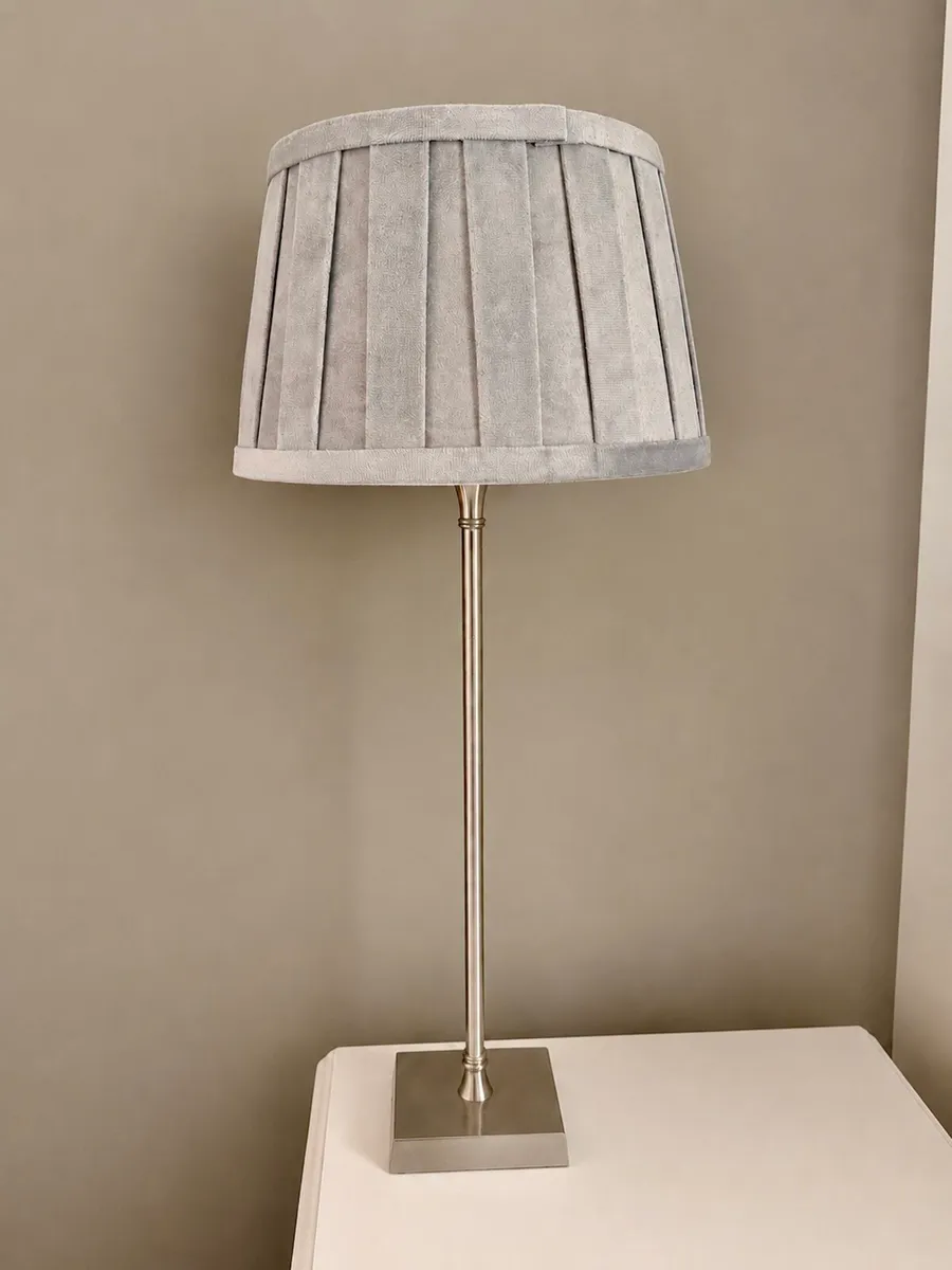 X 2 Lamps - Image 2