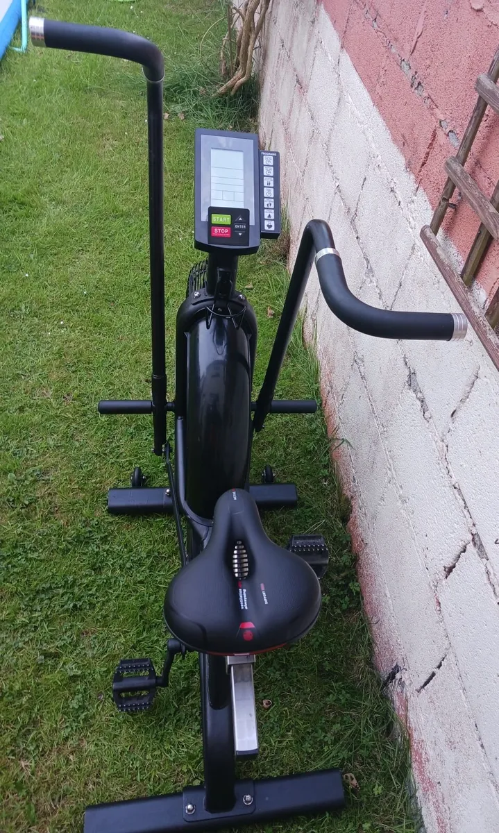 Assault AirBike for Sale – Excellent Condition - Image 3