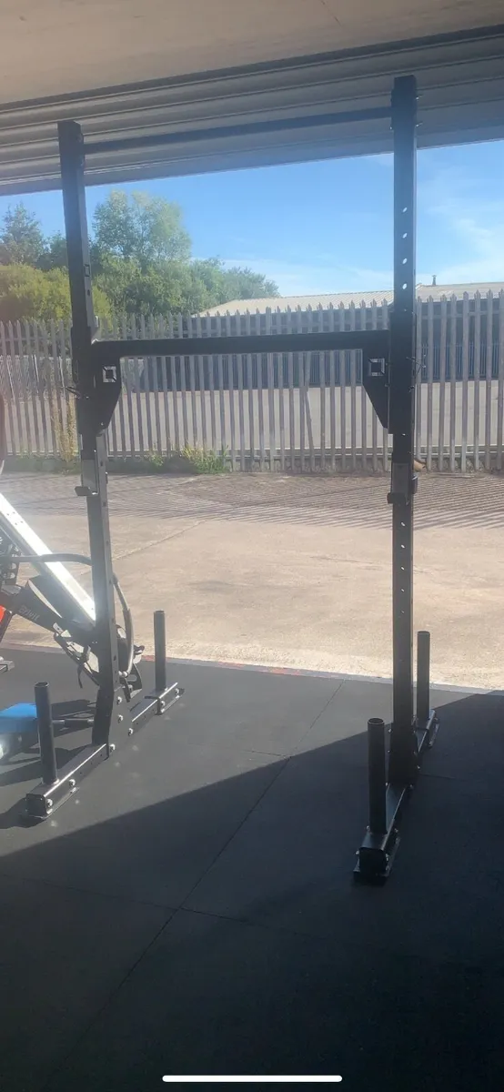 Strongman - Image 2