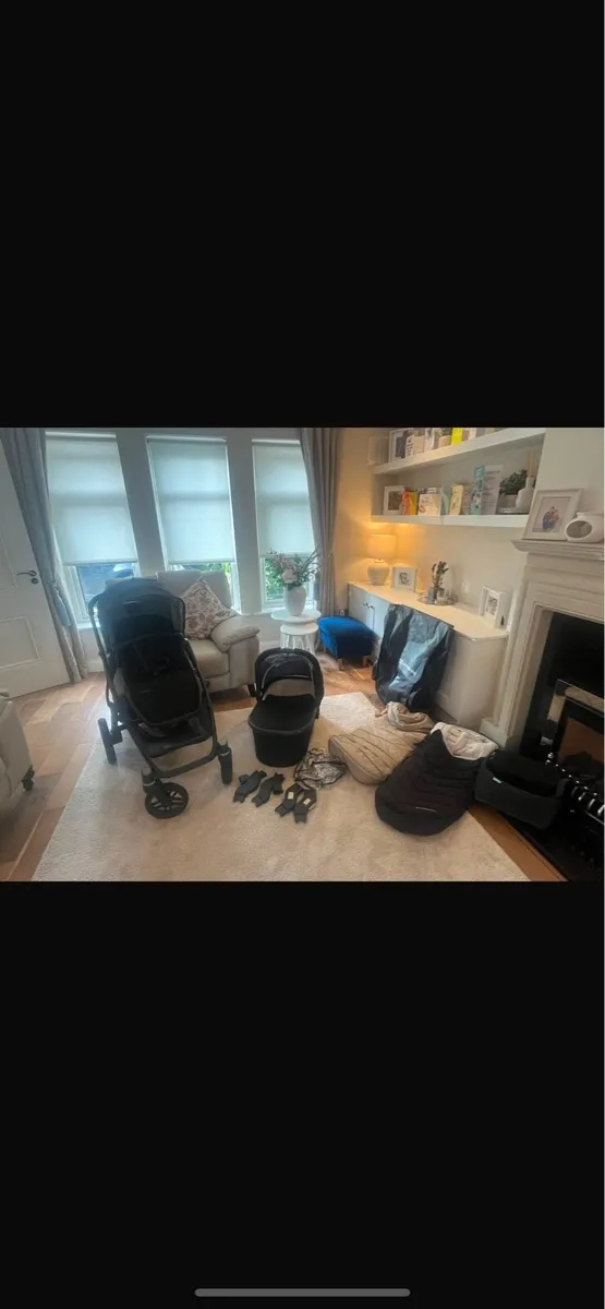 Uppababy Vista Travel System - Image 1