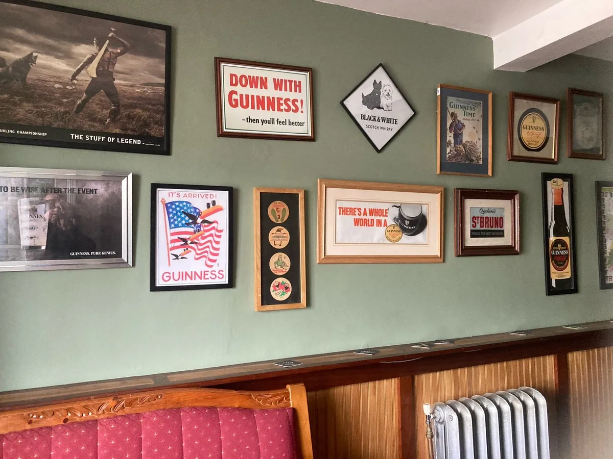 Pub Memorabilia - Image 3