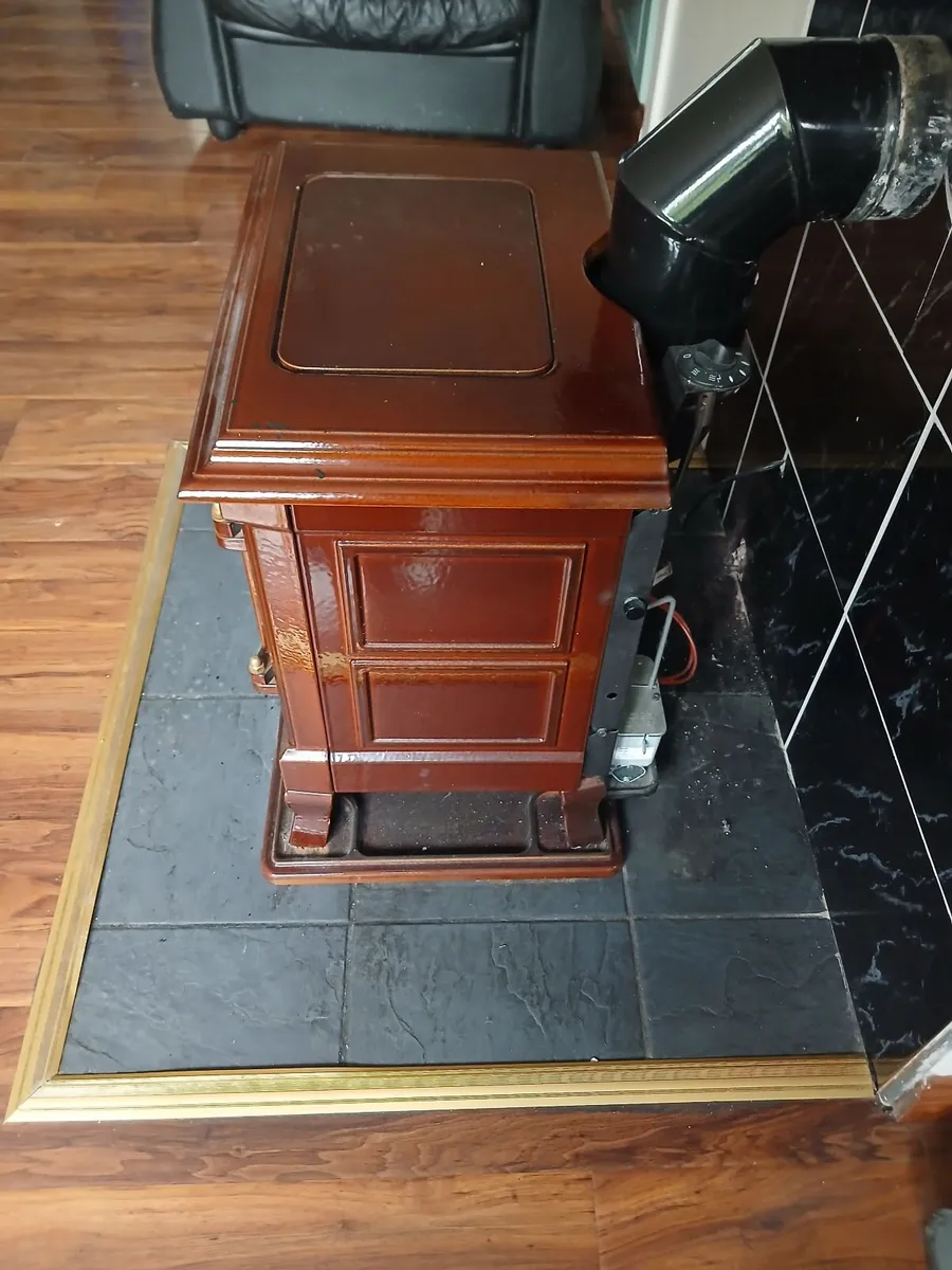 Oil stove - Image 2
