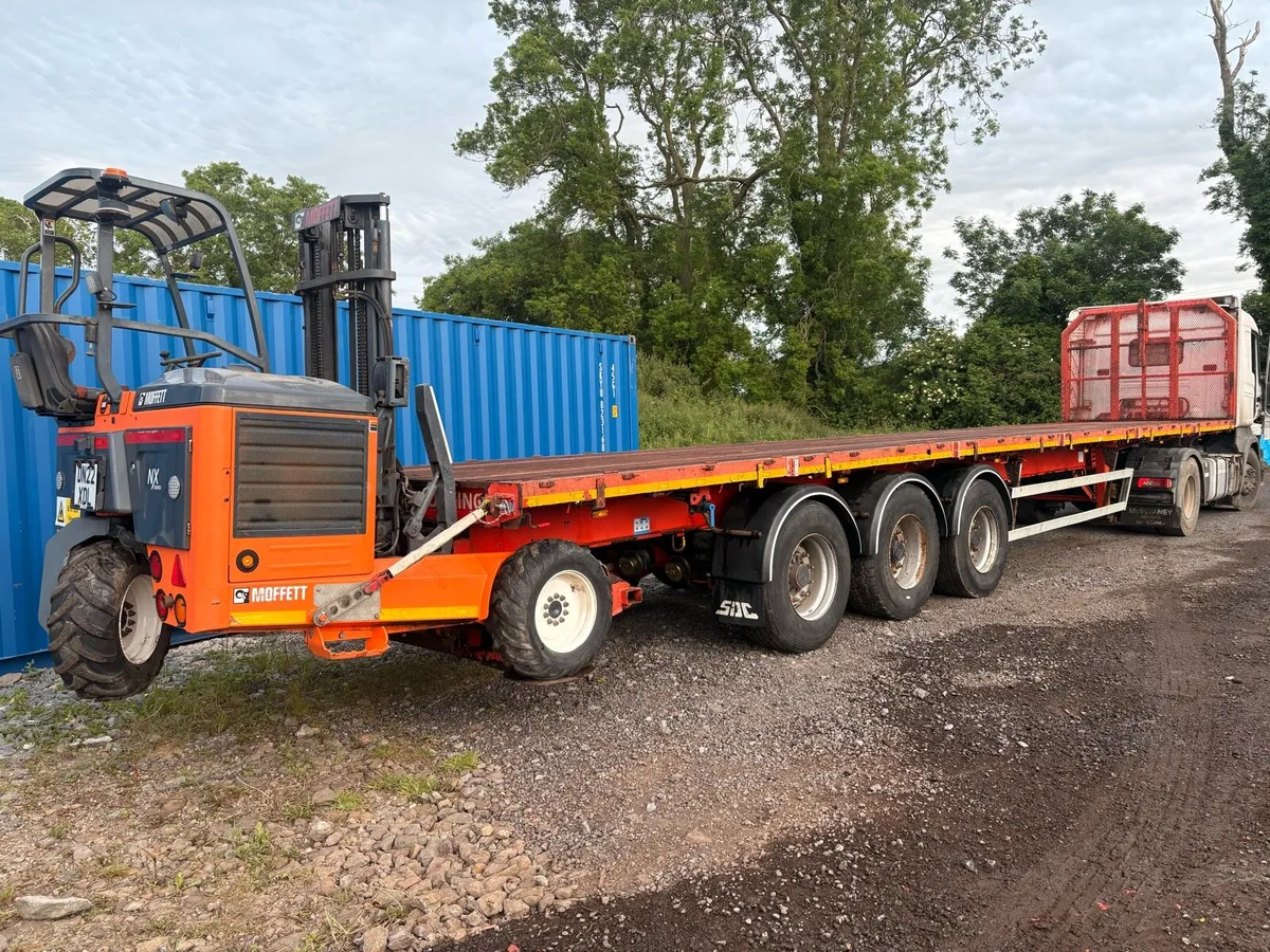 45 foot moffett flat - Image 2