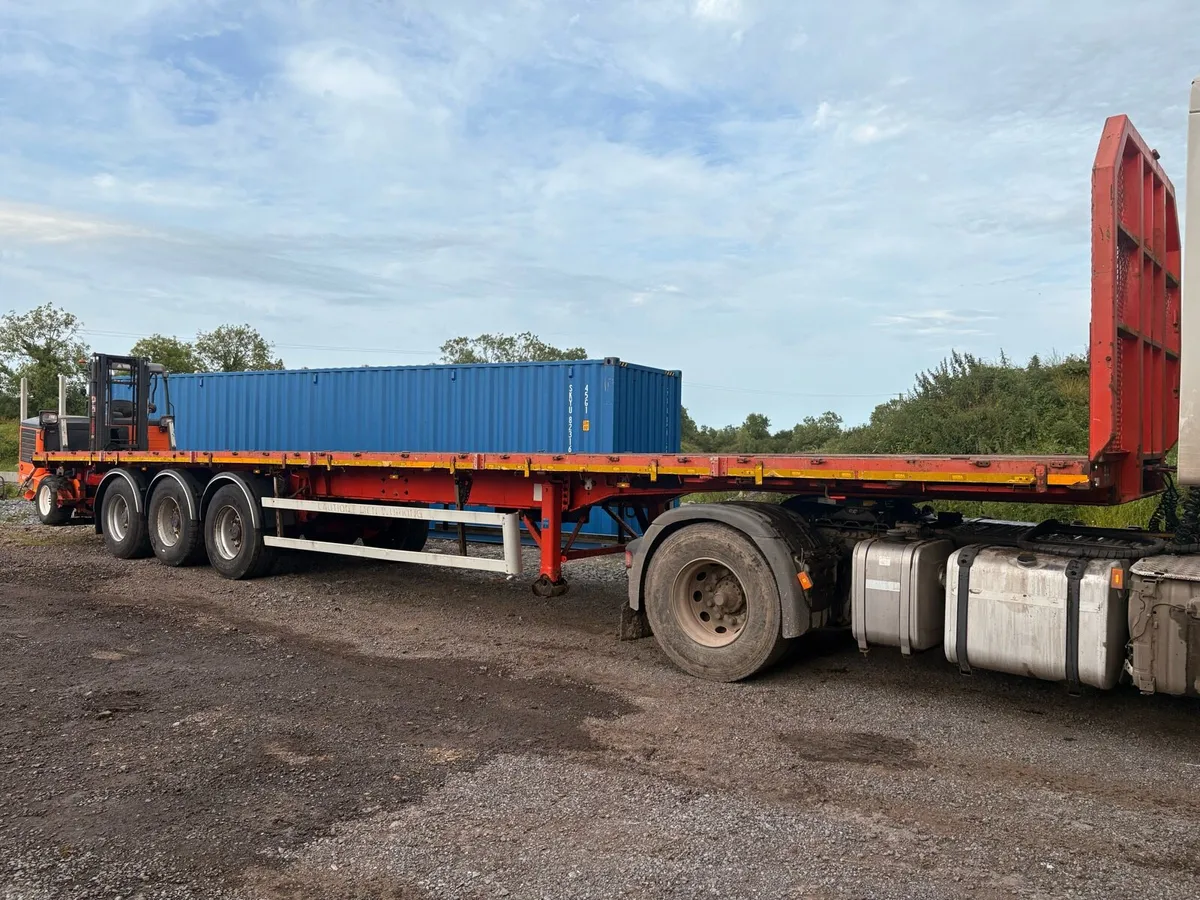 45 foot moffett flat - Image 3