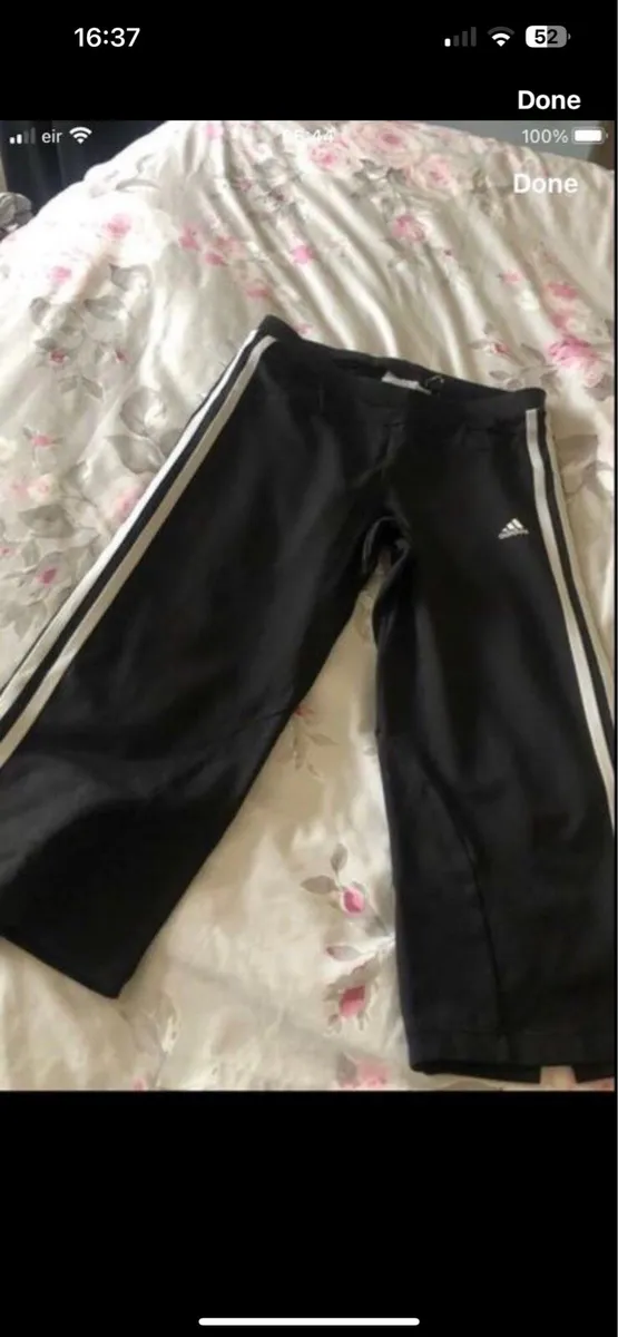 Ladies adidas 3/4 length bottoms size 10 €10 - Image 2