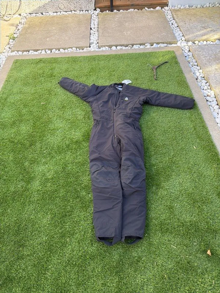 Drysuit under suit - Image 2