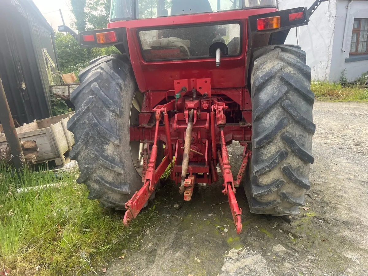Tractor - Image 2