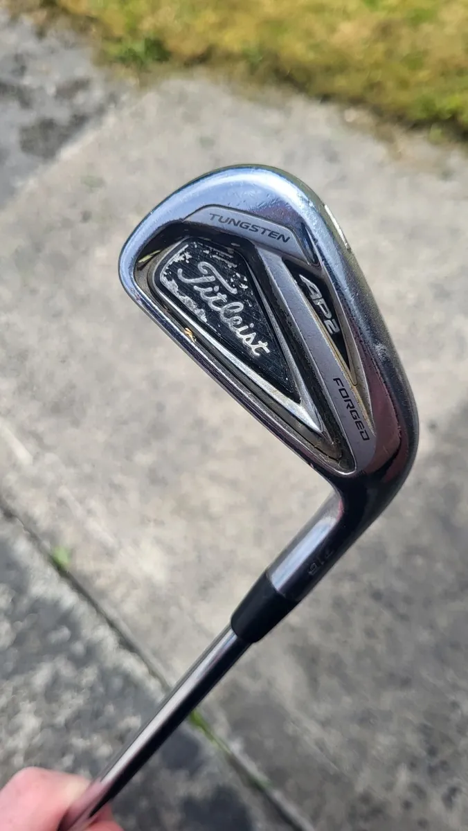 Golf - Image 1