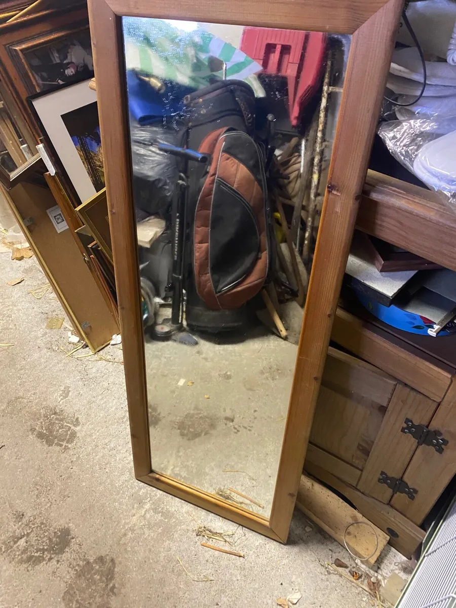 Large mirror - Image 1