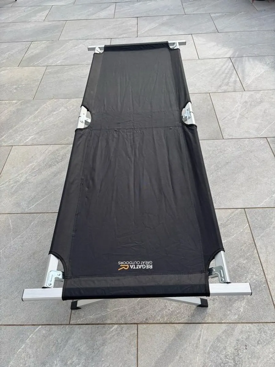 Regatta Folding Campbed - Image 1