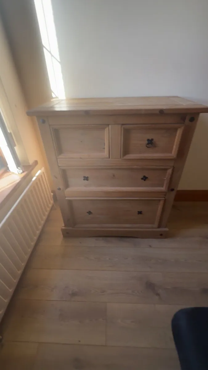 Bed wardrobe drawer unit - Image 3