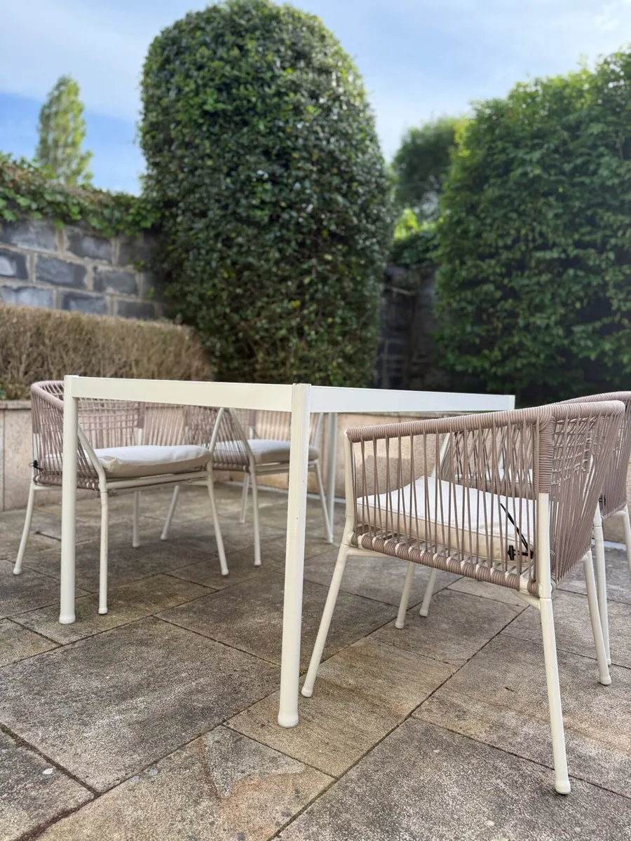 IKEA garden table + 4 chairs - Image 3