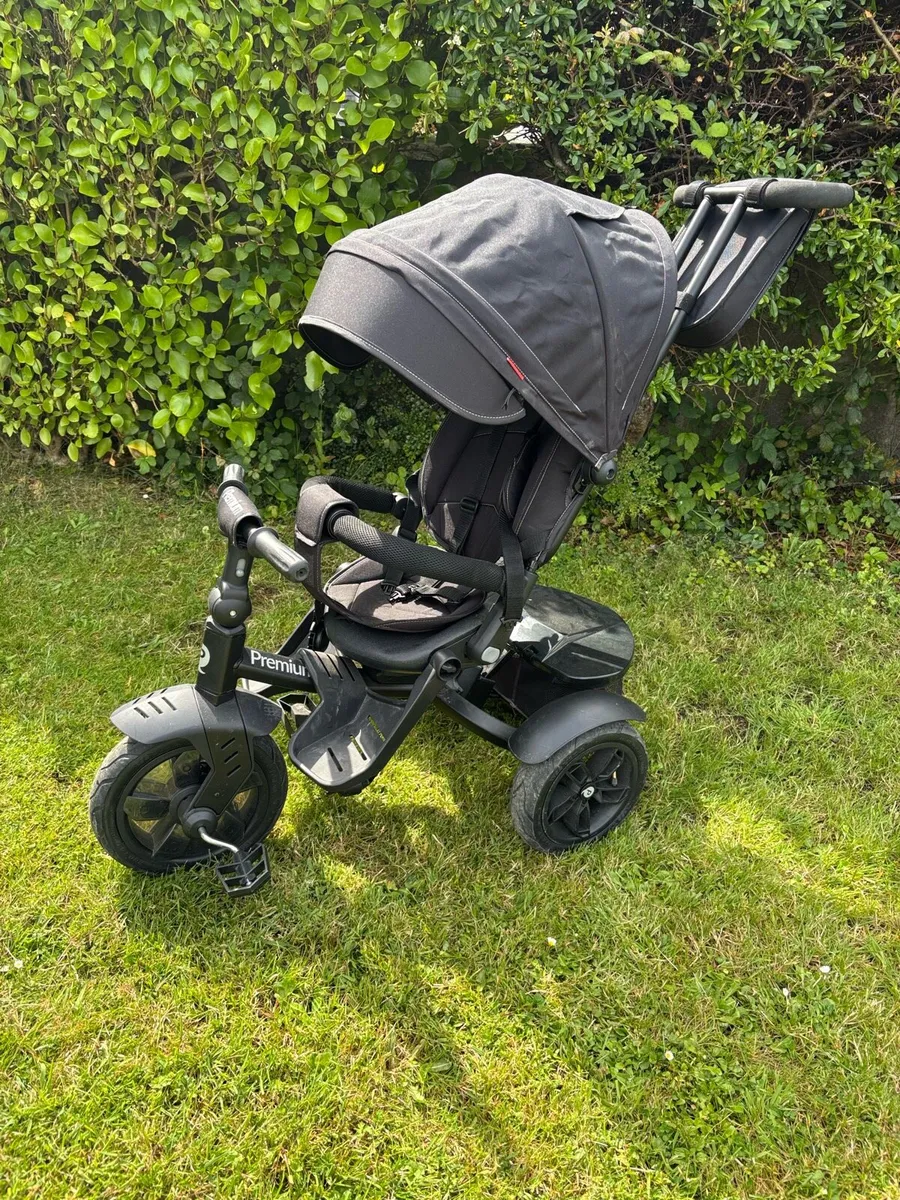 QPlay Premium Tricycle Stroller Black - Image 1