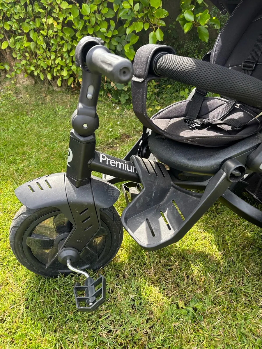 QPlay Premium Tricycle Stroller Black - Image 2