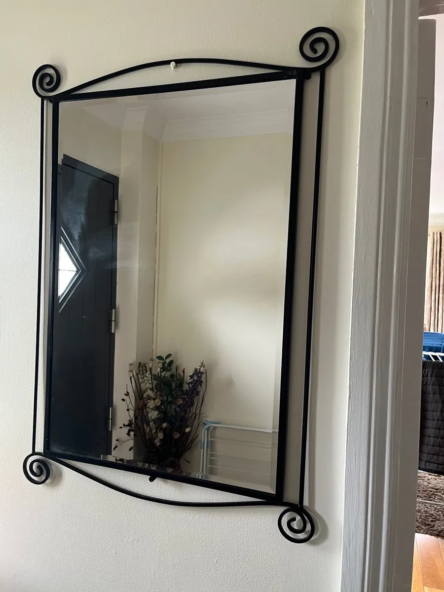 2  Mirrors with bevelled glass. - Image 1