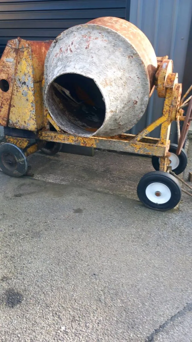 Benford cement mixer - Image 1