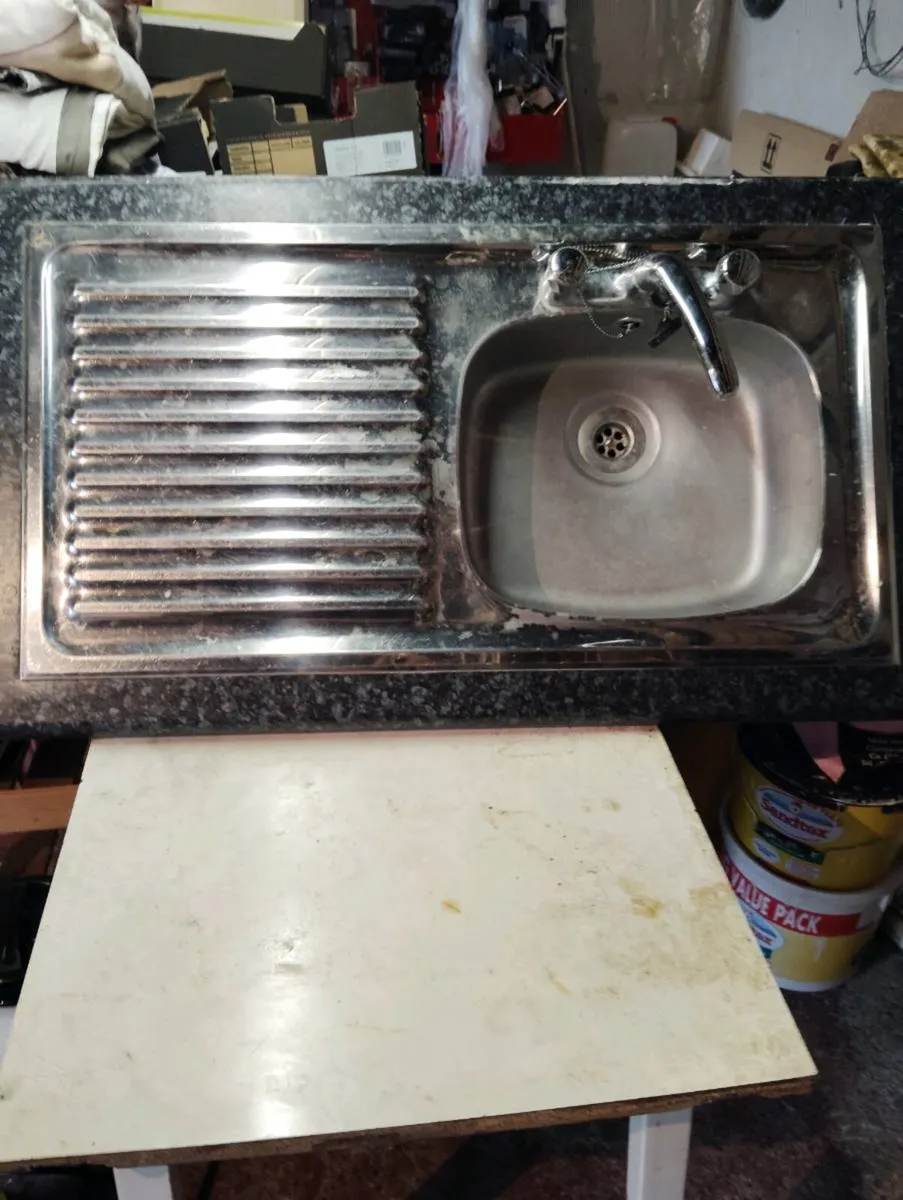 Kitchen Sink. - Image 3