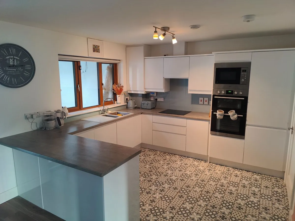 Kitchen - Image 1