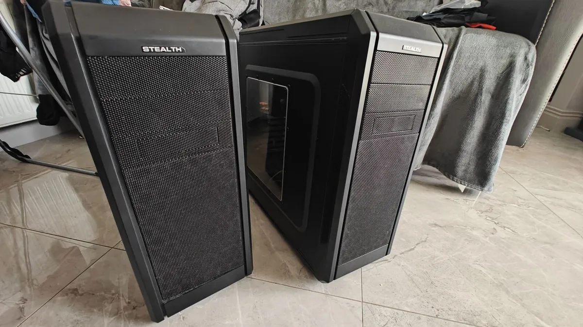 Two gaming PC Stealth boxes(parts) - Image 1