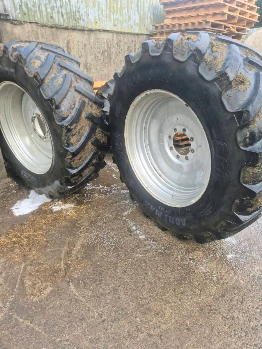 Rims. 38 & 24s - Image 1