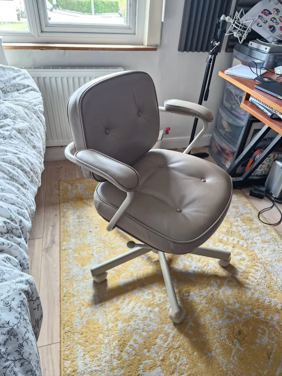 Alefjall Office Chair - Image 1