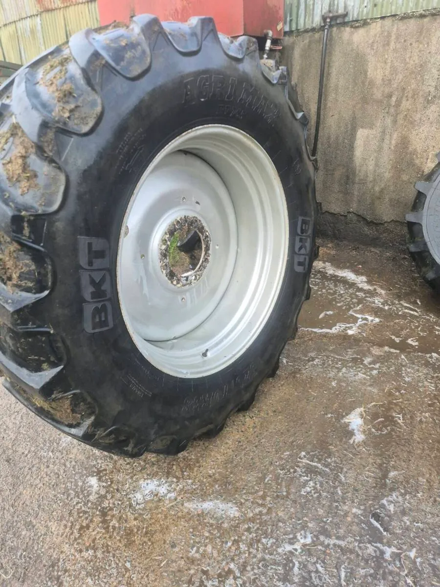 Rims. 38 & 24s - Image 2