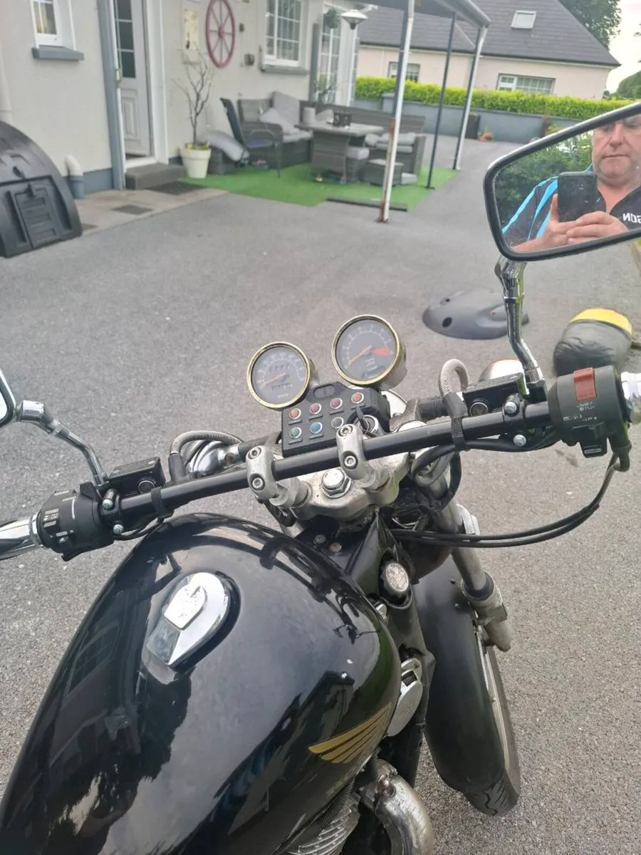 honda shadow 750cc - Image 3