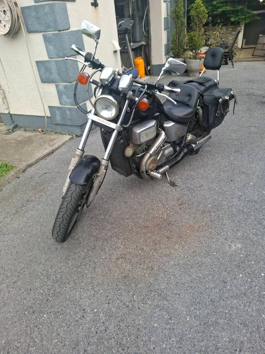 honda shadow 750cc - Image 4