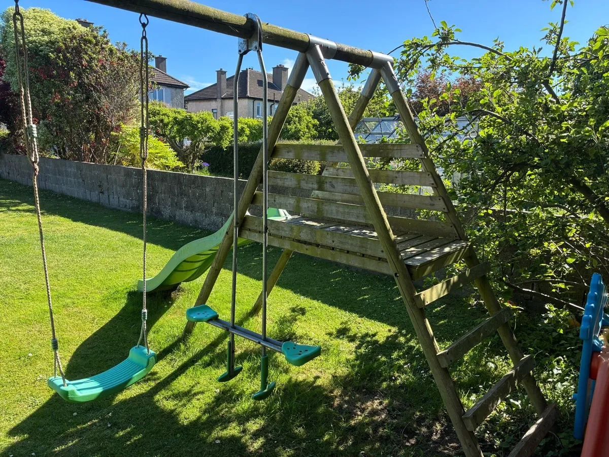 Garden Playset Swings and Slide - Image 3
