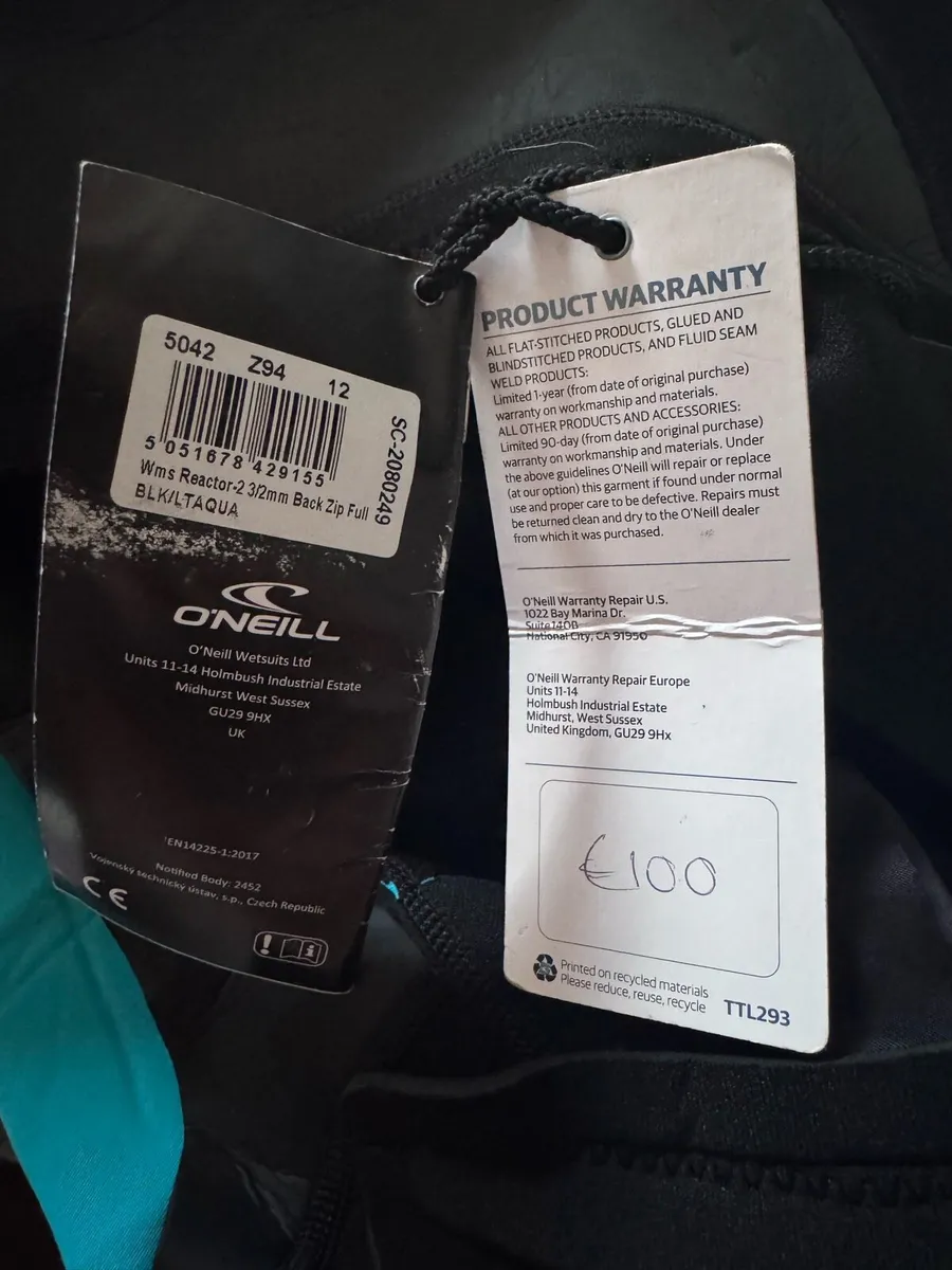 O’Neills Women’s Wetsuit (with original tags) - Image 2
