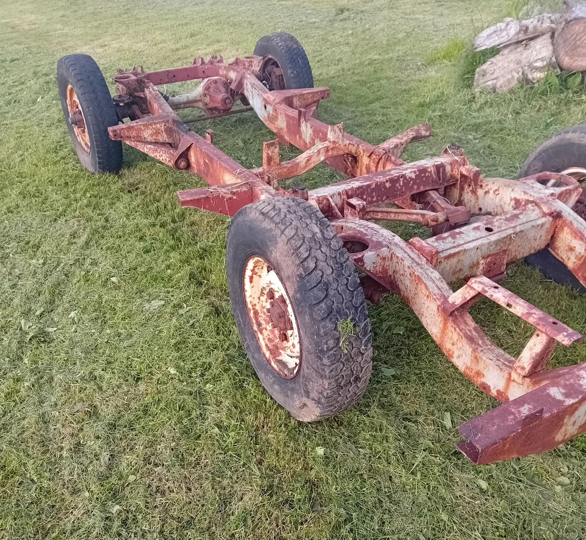 Land Rover 110 Chassis with Logbook - Image 4
