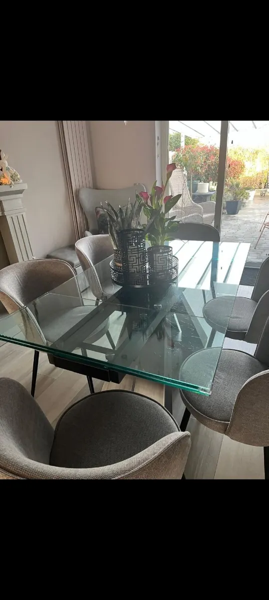 Glass table
