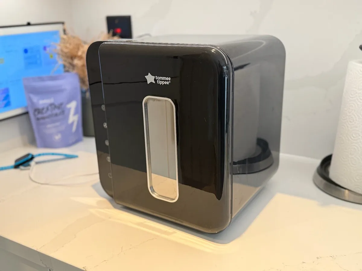 Tommee Tippee UV Steriliser & Dryer - Image 2